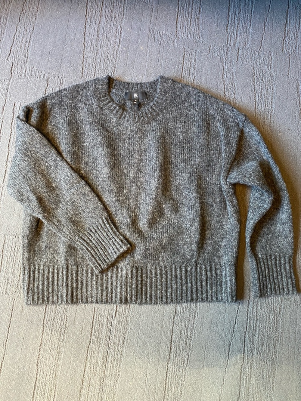 NWT Banana Republic Heather Gray Crewneck Sweater